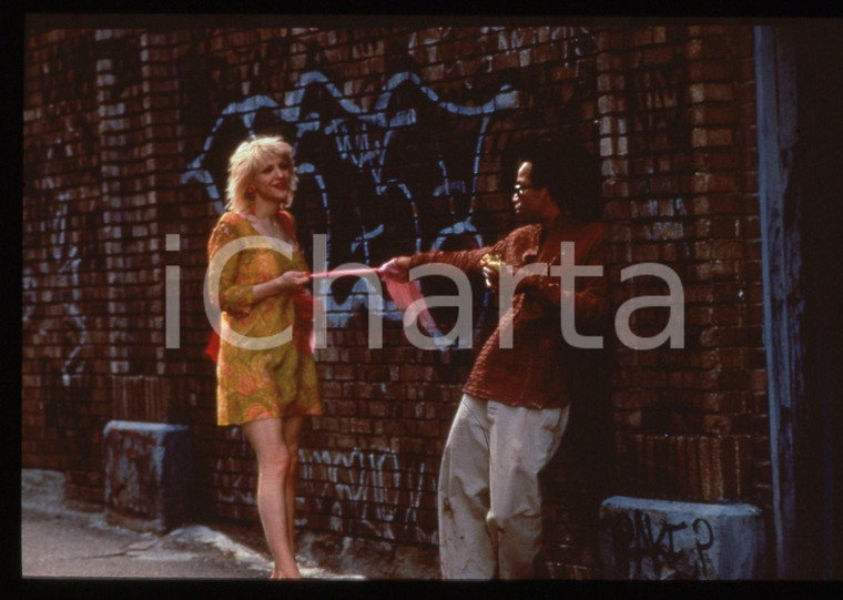 35mm vintage slide* 1996 BASQUIAT Jeffrey WRIGHT e Courtney LOVE Scena del film