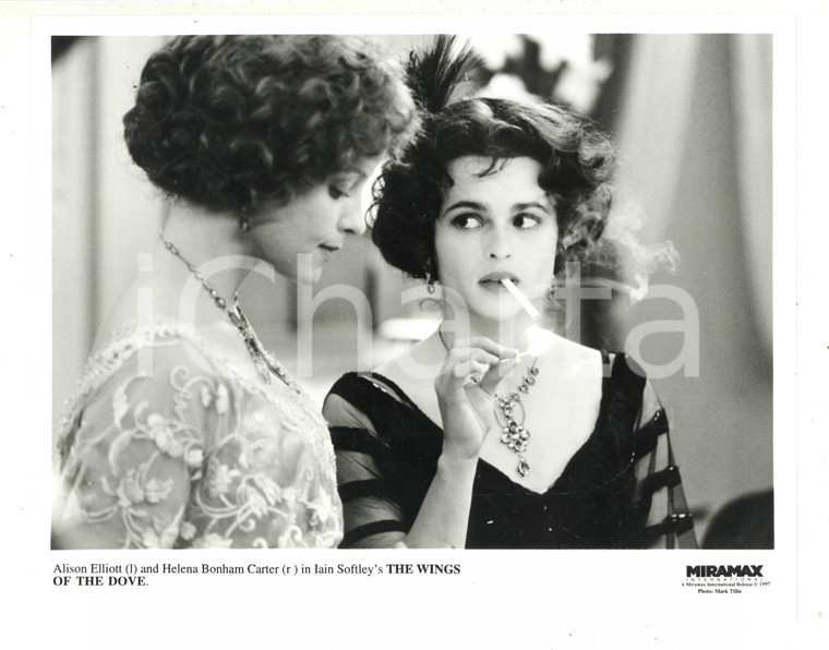 1997 CINEMA "The Wings of the Dove" Helena BONHAM CARTER Alison ELLIOTT (5)