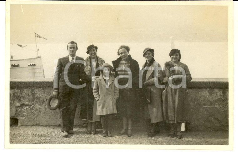 1935 BELLANO Famiglia in gita al Lago di Como - Foto MAZZOLETTI 15x10 cm