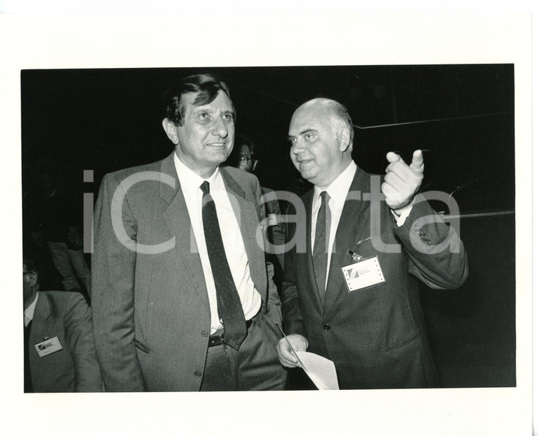 1990 ca CONFINDUSTRIA Piccola Industria - Lucio SCIALPI durante conferenza