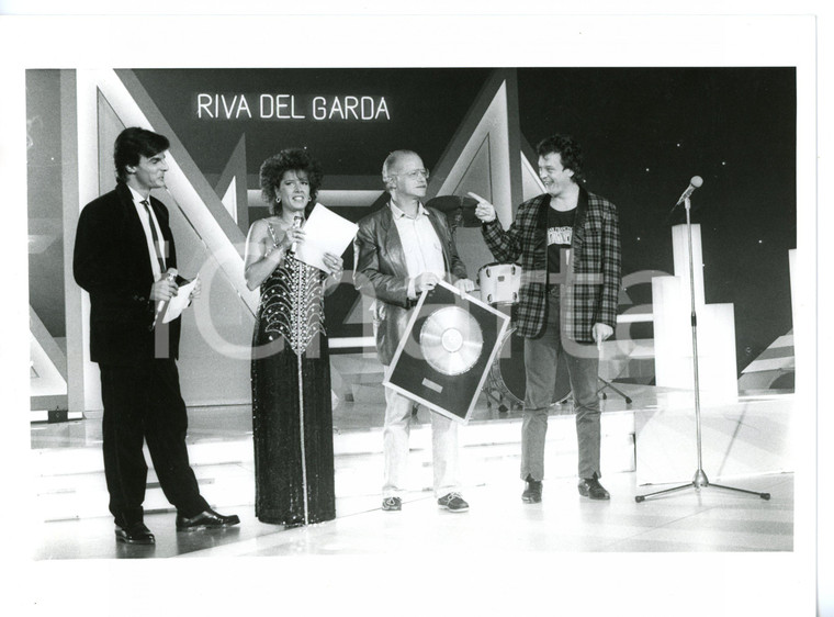 1986 RIVA DEL GARDA Mostra di Musica Leggera - Premiazione Gino PAOLI e ZUCCHERO