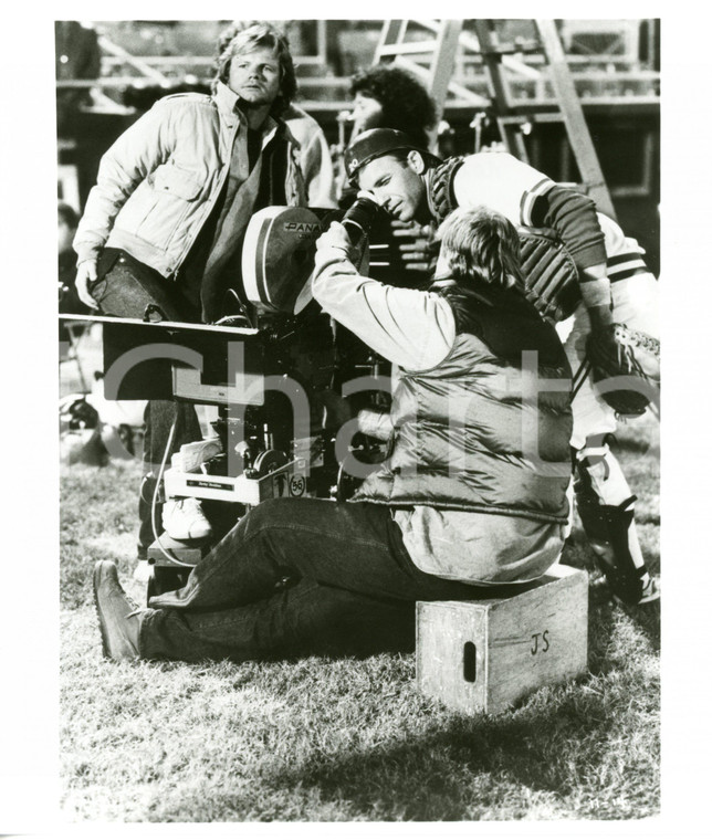 1988 CINEMA "Bull Durham" - Kevin COSTNER e Ron SHELTON sul set del film *Foto