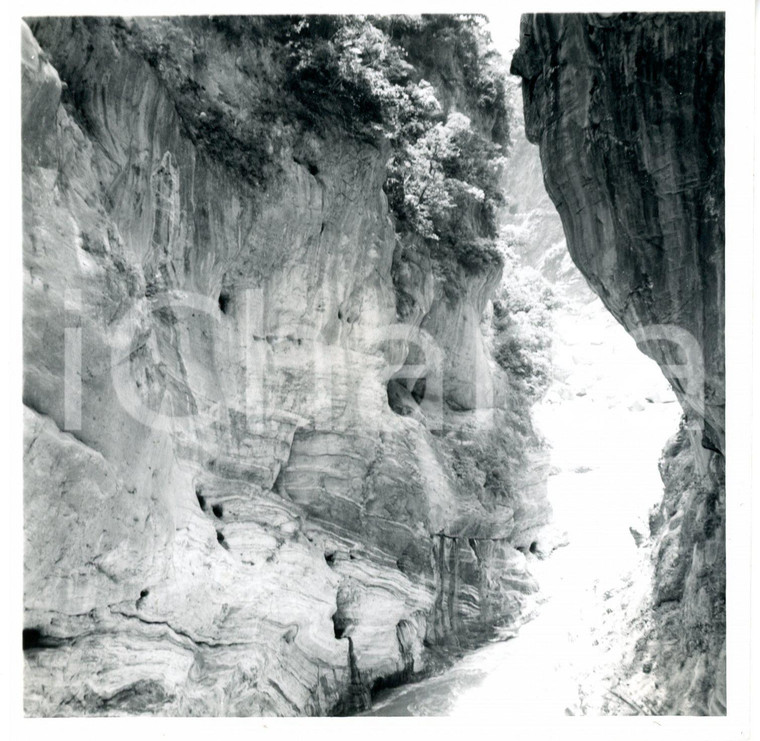 1968 HUALIEN (TAIWAN) Taroko Gorge - View of the canyon *Photo 12x12 cm