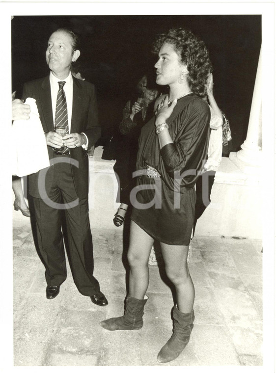 1985 VENEZIA CINEMA - Principe Carlo GIOVANELLI e Lory DEL SANTO a un party