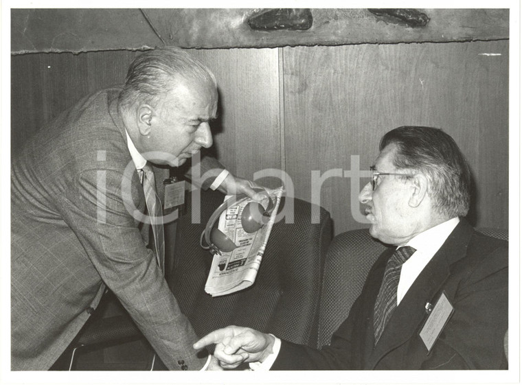 1985 ITALIA POLITICA - Franco SERVELLO e Aldo ANIASI a un convegno Foto