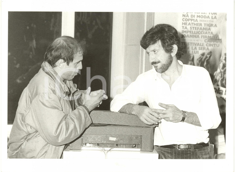 1985 ca SPETTACOLO RAI - Adriano CELENTANO discute con Gigi PROIETTI (1) *Foto