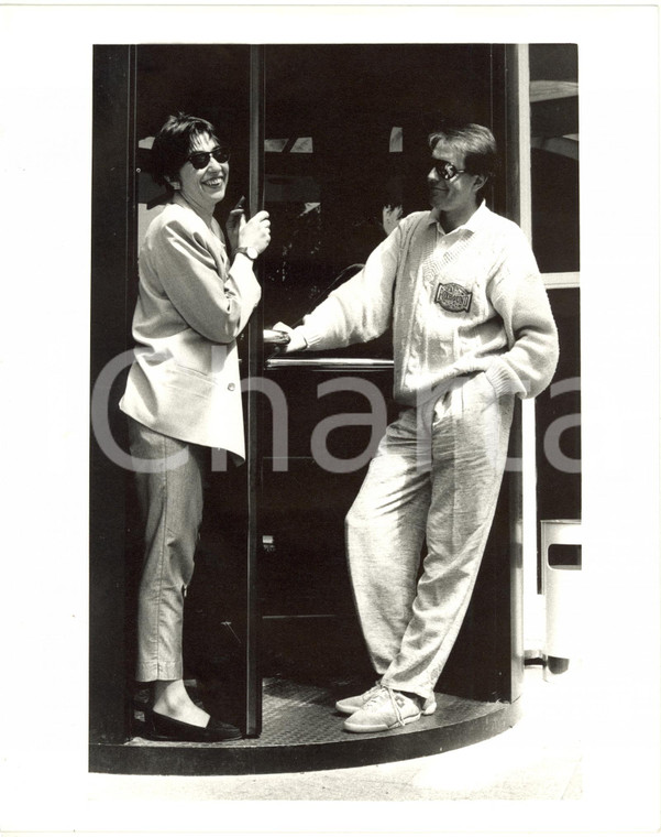 1990 ca RAI Studi televisivi - Serena DANDINI con Carlo MASSARINI (2) *Foto