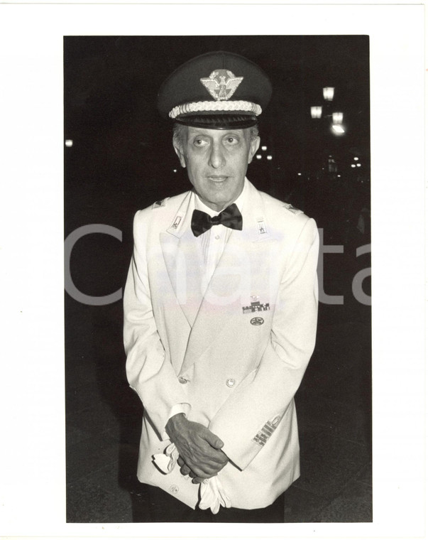 1985 ca ESERCITO - CARABINIERI Generale Roberto JUCCI a una serata di gala (1)