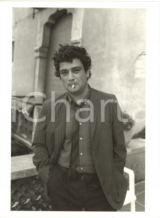 1985 ca ITALIA CINEMA - Attore Victor CAVALLO - Ritratto con sigaretta FOTO