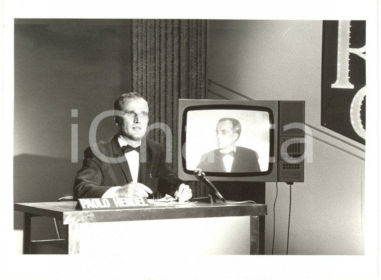 1985 ca ITALIA TV - Paolo HENDEL durante una trasmissione televisiva *Foto