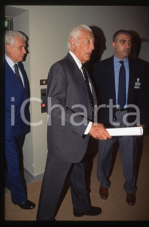 35mm vintage slide* 1995ca Gianni AGNELLI paparazzato *