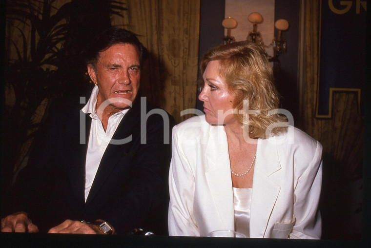 35mm vintage slide* 1989 CAMPIONE D'ITALIA Kim NOVAK con Cliff ROBERTSON