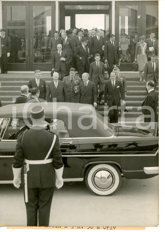 1960 PARIS Dwight EISENHOWER accompagnato da Robert LECOURT *Foto 13x18 cm