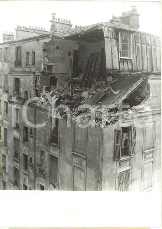1960 PARIS XII Arrondissement RUE CLAUDE-DECAEN Explosion dûe à une fuite de gaz