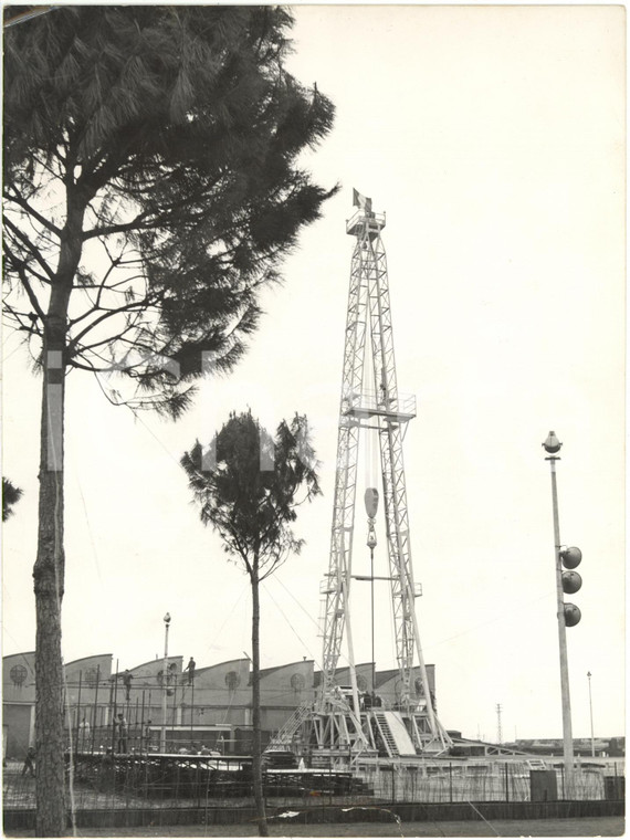 1957 FIRENZE Fonderia del Pignone - Costruzione sonda petrolifera per AGIP *Foto