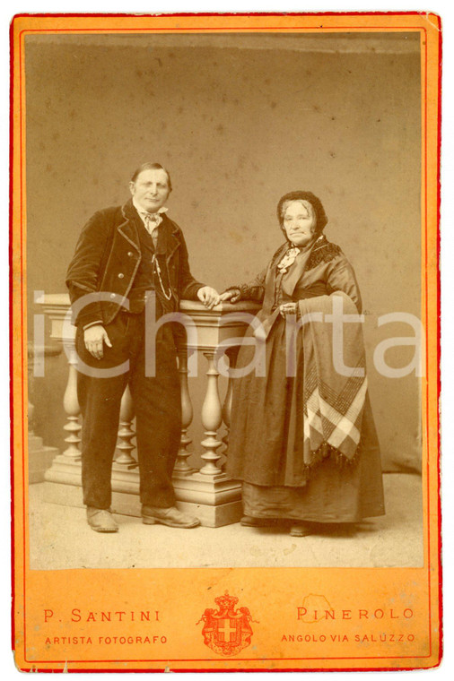 1890 ca PINEROLO Ritratto di una coppia di anziani coniugi *Foto SANTINI