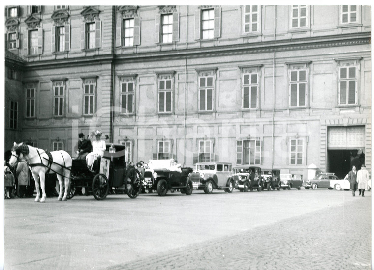 1955 ca TORINO - FELINA ROYAL Sfilata di carrozze in Piazza Castello *Foto 24x18