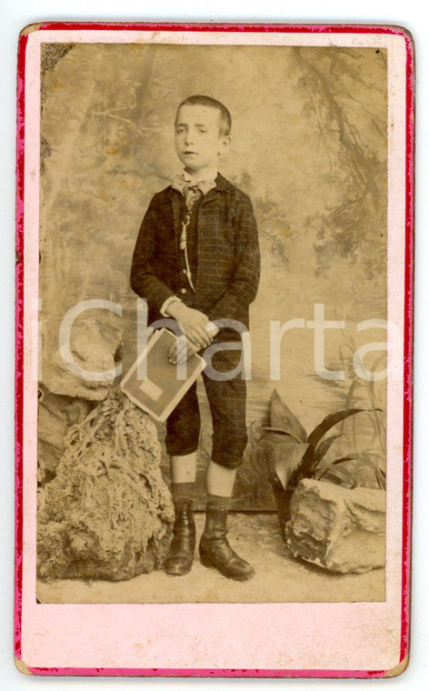 1880 ca SIENA Bambino in divisa collegiale con quaderno *Foto NAZIONALE - CDV