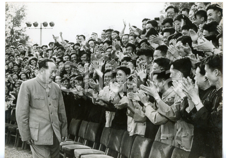 1957 PECHINO - PCC Mao TSE TUNG acclamato dai giovani della Lega della Gioventù