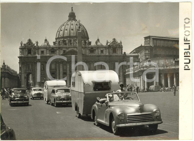 1954 ROMA Piazza San Pietro - Partecipanti al CONGRESSO DEL CAMPEGGIO *Foto