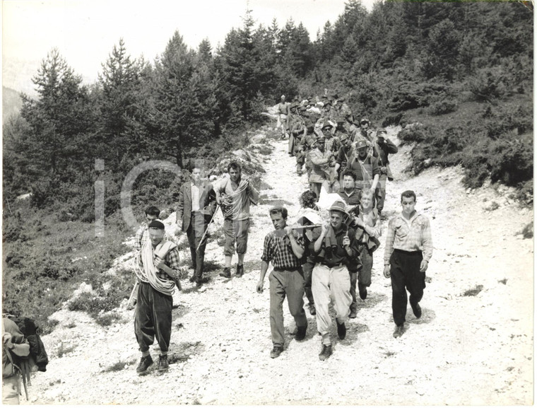 1960 SAN VITO DI CADORE - Tragedia ANTELAO Alpini recuperano salme delle vittime