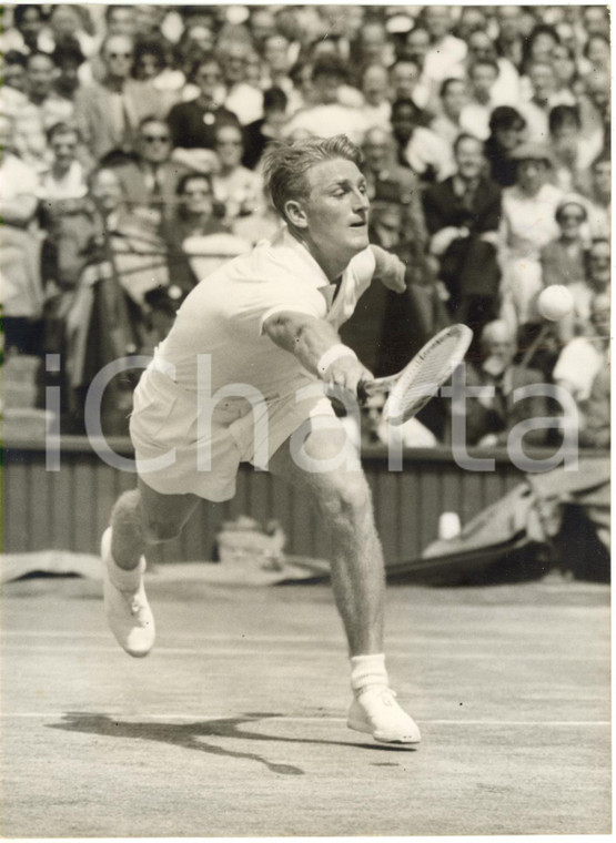 1956 LONDON WIMBLEDON Tennis - Lew HOAD wins the final against Ken ROSEWALL