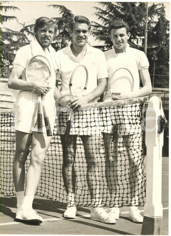 1956 BOLOGNA Coppa Davis - Kurt NIELSEN con i fratelli Jorgen e Torben ULRICH