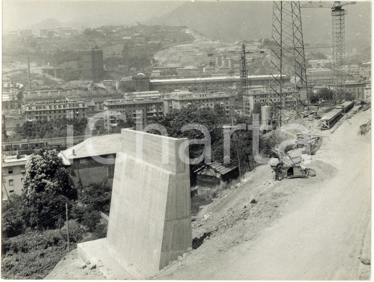 1962 GENOVA - PONTE MORANDI - Posa di un pilone del Viadotto Polcevera *Foto