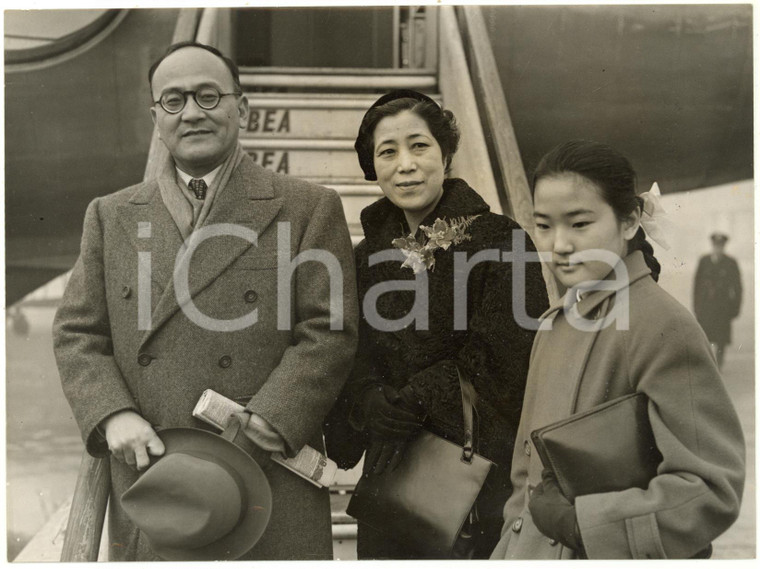 1955 LONDON AIRPORT - Japanese ambassador Shunichi MATSUMOTO with his family