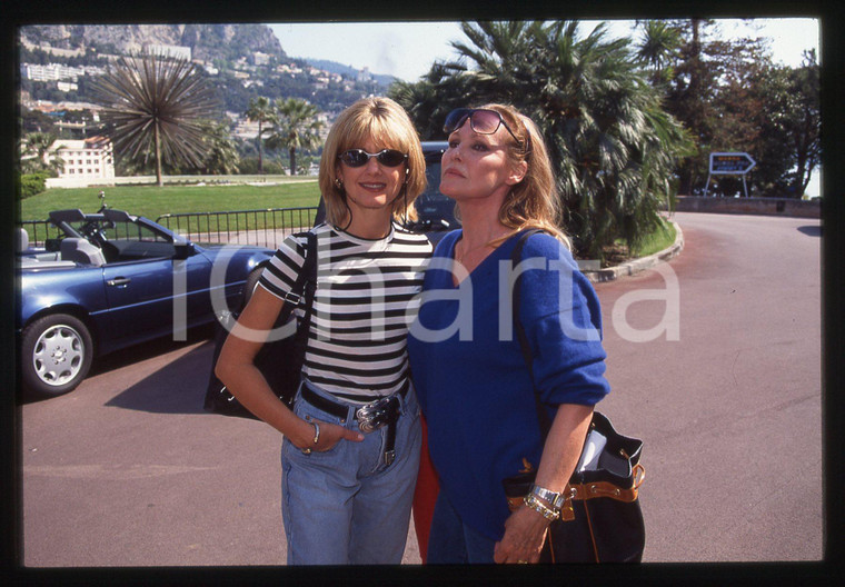 35mm vintage slide*1995 MONTECARLO WMA - Ursula ANDRESS e Olivia NEWTON JOHN 