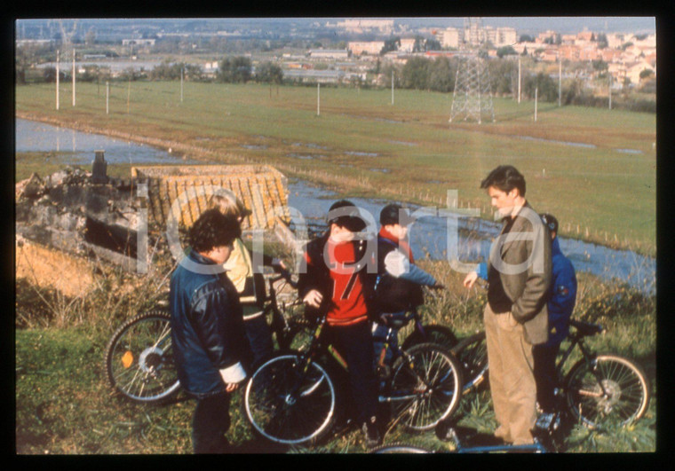 35mm vintage slide*1998 LUI E LEI  Enrico MUTTI in una scena della serie tv (1)