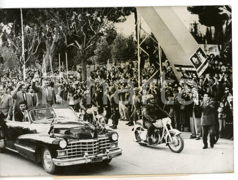 1959 DAMASCUS Gamal Abd EL-NASSER e Josip BROZ TITO salutano la folla *Foto