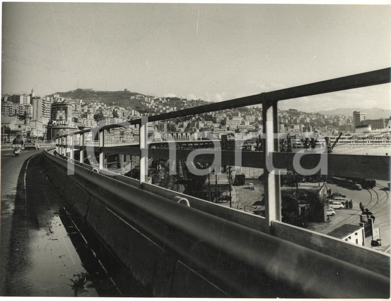 1967 GENOVA Veduta della città dalla nuova strada sopraelevata - Foto 24x18 cm