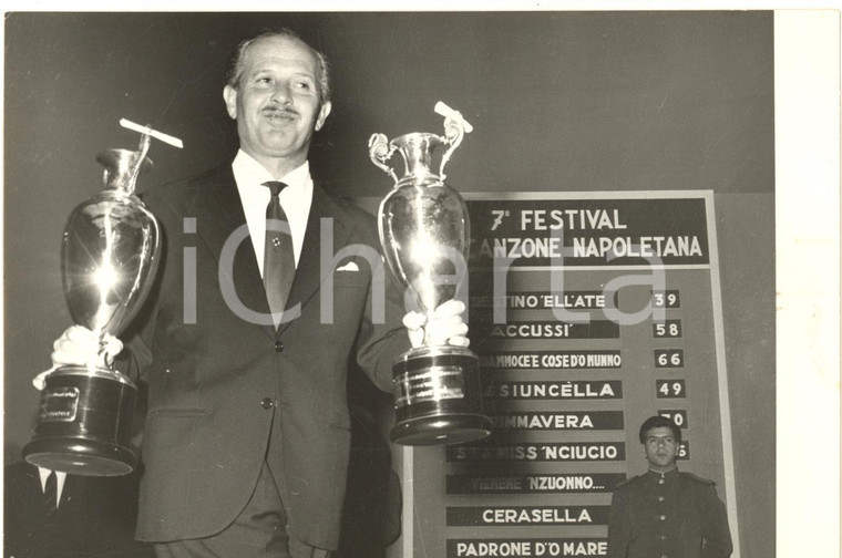 1959 NAPOLI Roberto MUROLO vince il 7° Festival della Canzone Napoletana - Foto