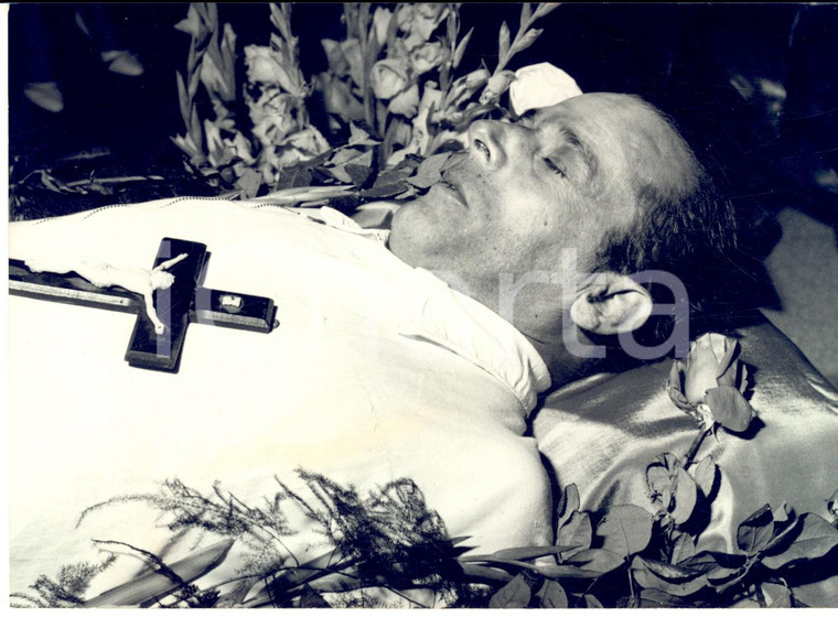 1954 COMO MOTONAUTICA La salma di Mario VERGA nella camera ardente *Foto 18x13
