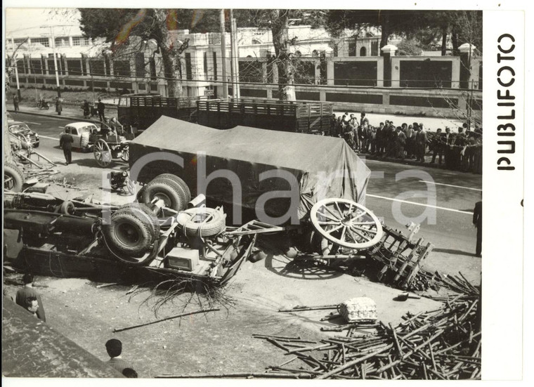 1958 NAPOLI CAPODICHINO Autotreno distrutto dopo incidente stradale *Foto 18x13