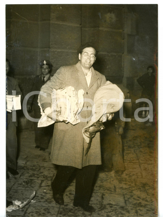 1956 PALERMO Attivista Danilo DOLCI esce dal carcere *Foto 13x18