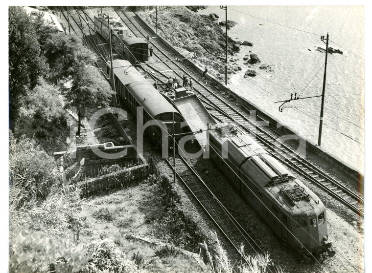 1953 FRAMURA Linea GENOVA-LA SPEZIA Disastro ferroviario - Soccorsi tra i binari