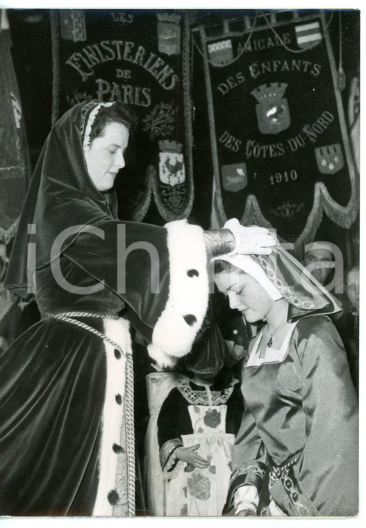 1954 LYON Palais de la Mutualité - Élection nouvelle "Duchesse de Savoie" *Foto 