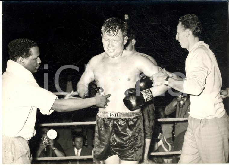 1955 BOXE BOLOGNA Heinz NEUHAUS all'angolo aiutato da Franco CAVICCHI - Foto