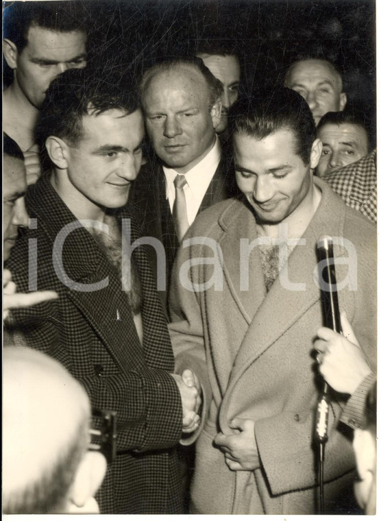 1954 MILANO BOXE Pugili Tiberio MITRI e Charles Humez al peso - Foto 13x18