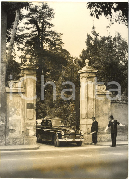 1959 ROMA Principessa Margareth esce in auto dalla villa del principe d'Assia