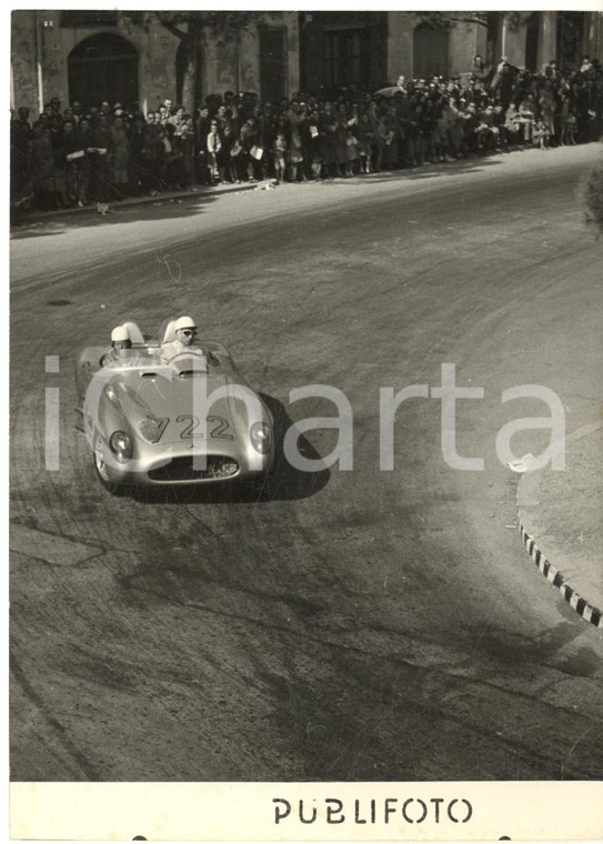 1955 RAVENNA MILLE MIGLIA Passaggio di Stirling MOSS su MERCEDES - Foto