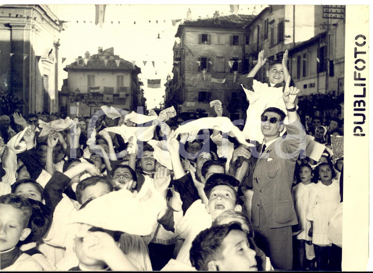 1954 CASTEL GANDOLFO Bambini in piazza per la benedizione del Papa - Foto 18x13