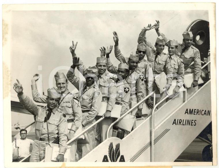 1953 NEW YORK Arrival of former prisoners of war released by communists