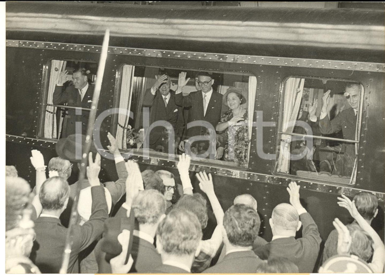 1960 PARIS Presidente Arturo FRONDIZI parte in treno per Bruxelles *Foto 18x13