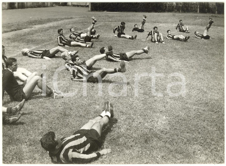 1957 MILANO CALCIO Campo "Forza e Coraggio" - Allenamento giocatori INTER *Foto