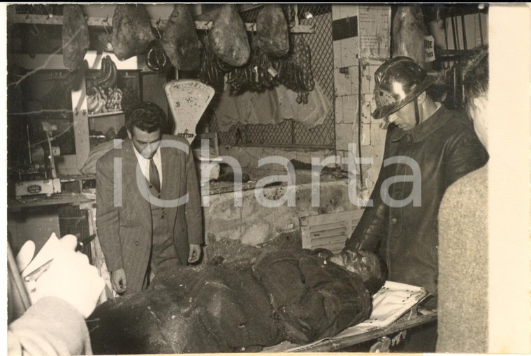 1955 ca CSABLANCA (MAROC) Attentato al mercato - Soccorsi ai feriti *Foto 18x13