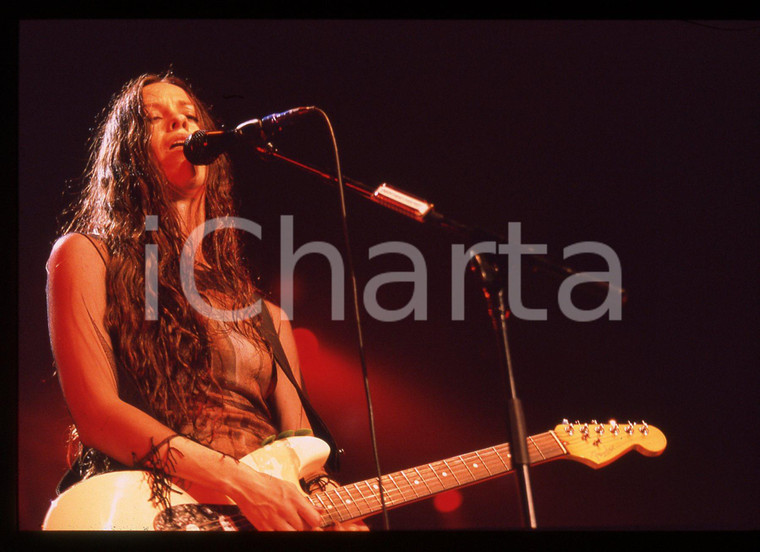 35mm vintage slide* 1995ca MUSICA Alanis MORISSETTE in concerto (5)