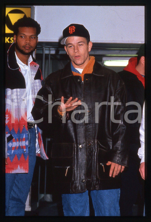 35mm vintage slide* 1990ca COSTUME - MARKY MARK Mark WAHLBERG Ritratto (6)